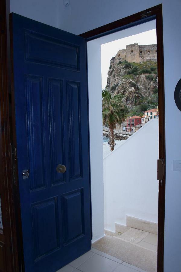 Mareblu Apartamento Scilla Exterior foto
