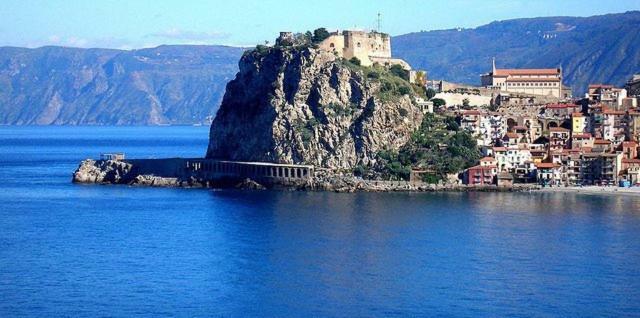 Mareblu Apartamento Scilla Exterior foto