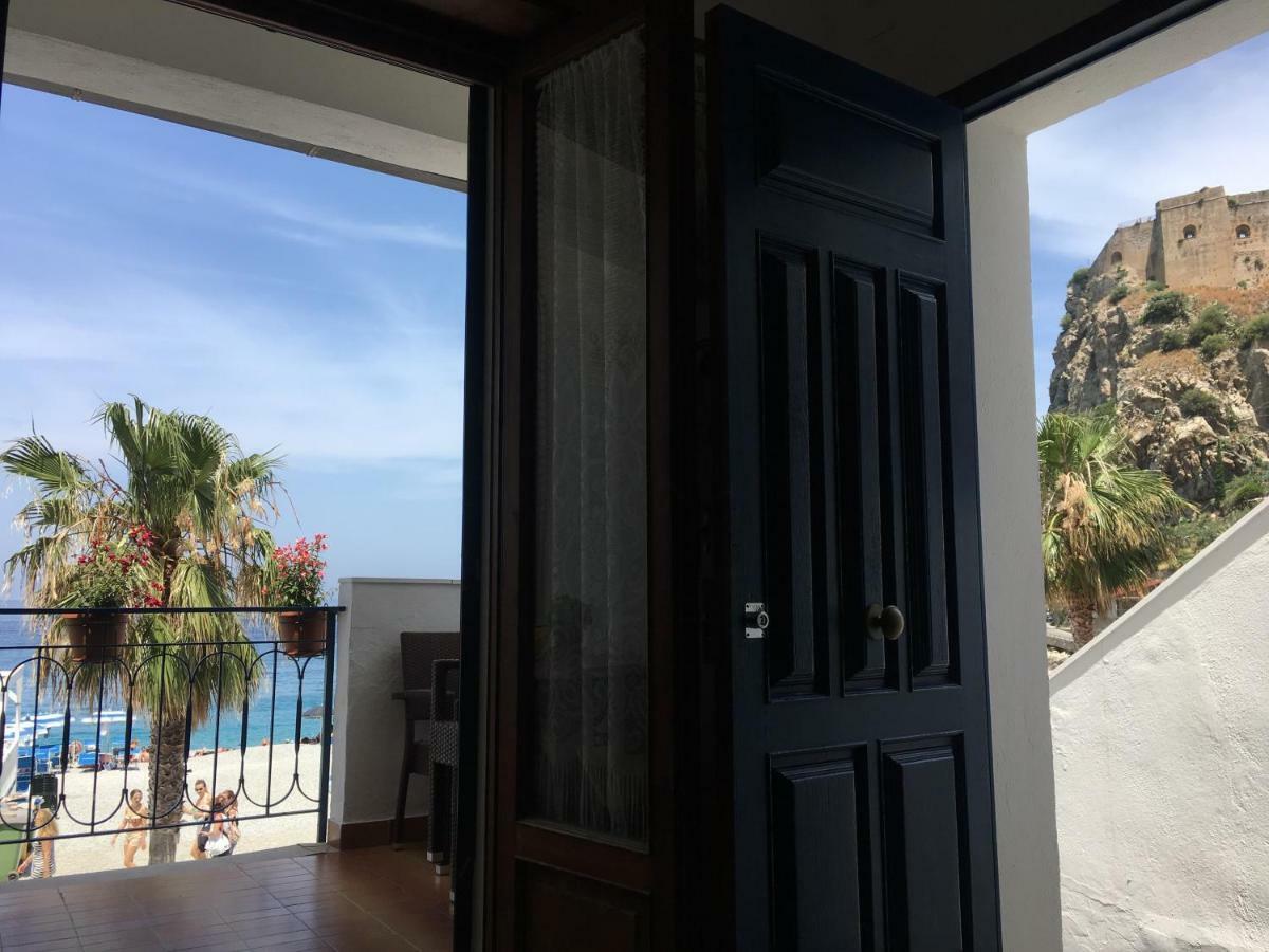 Mareblu Apartamento Scilla Exterior foto